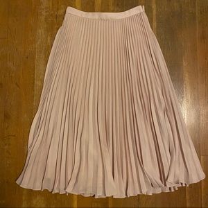 Club Monaco Pink Pleated Midi Skirt - Size 2